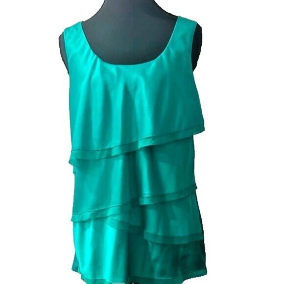 Ann Taylor Asymmetrical Tiered Blouse - Petite L - Sleeveless Layered Tank Top - Picture 3 of 8